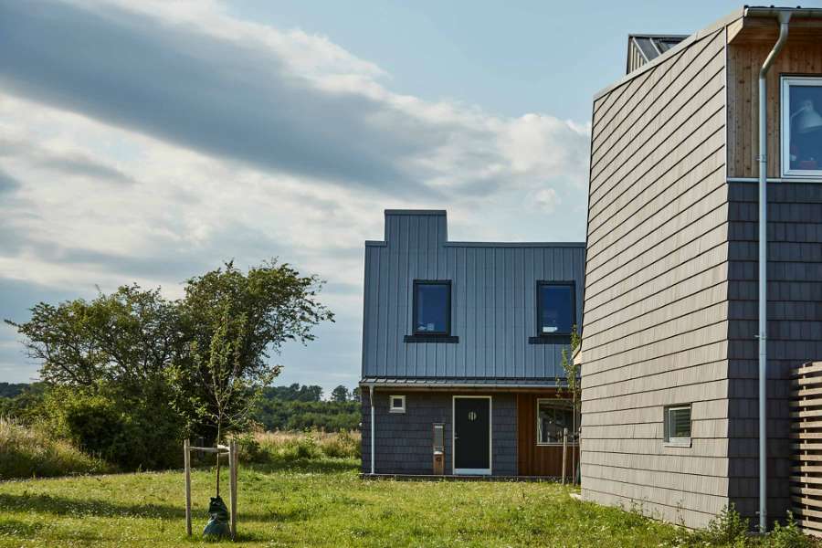 Einzigartiger Wohnbebauung mit spannenden Materialkombinationen, Havdrup Alle, DK-4622 Havdrup